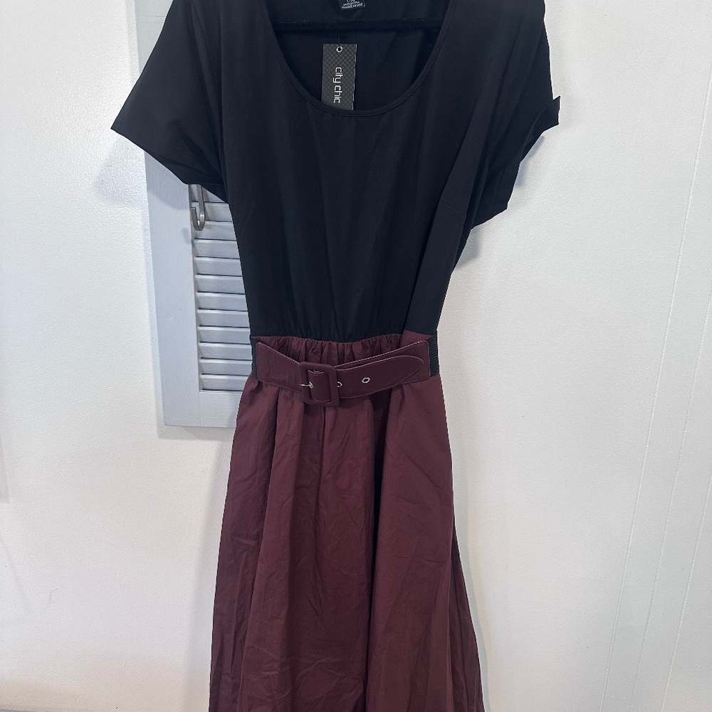 City Chic Paris Days Dress Truffle / Black Belted Size 20W NWT